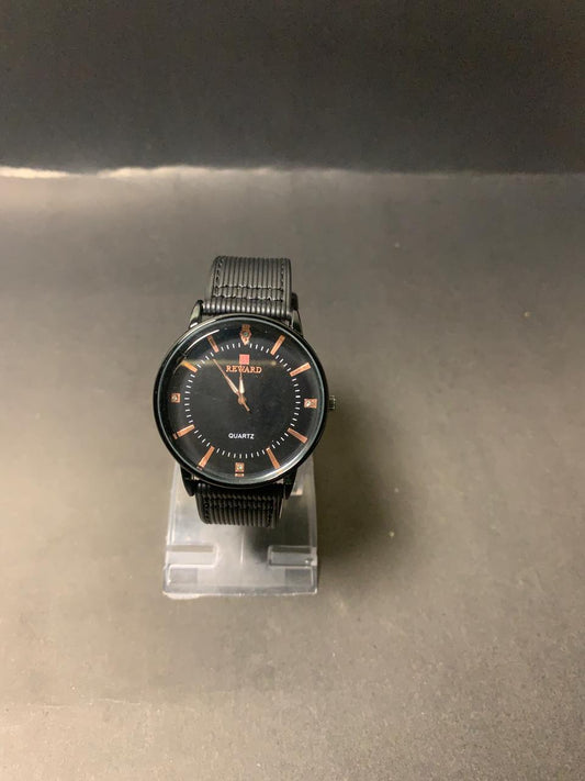 Reward Classic Black and Comfortable Fabric Strap Watch