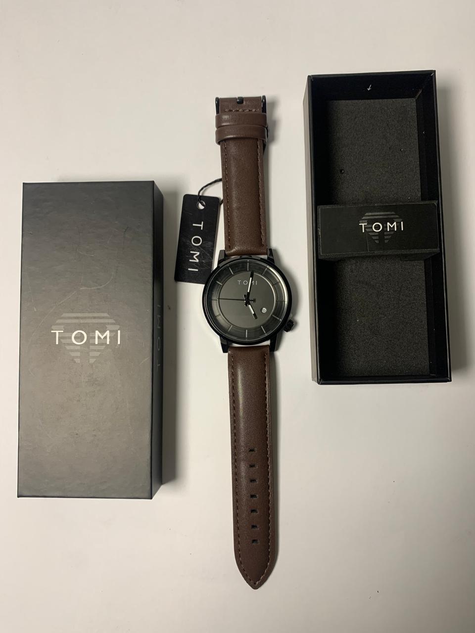 TOMI T-101 Casual Men's Watch Date Quartz Round Dial