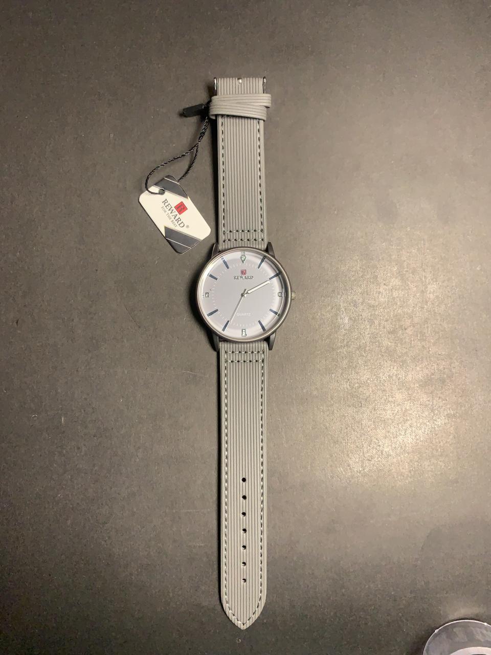Reward Classic Silver and Comfortable Fabric Strap Watch