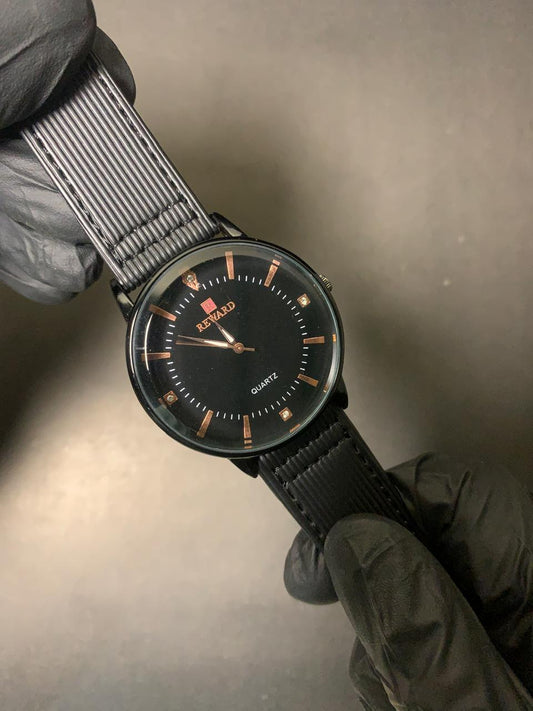 Reward Classic Black and Comfortable Fabric Strap Watch