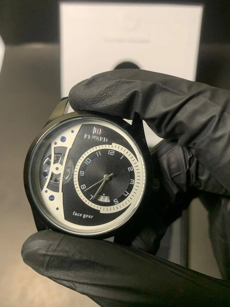 Reward Face Gear Quartz Watch